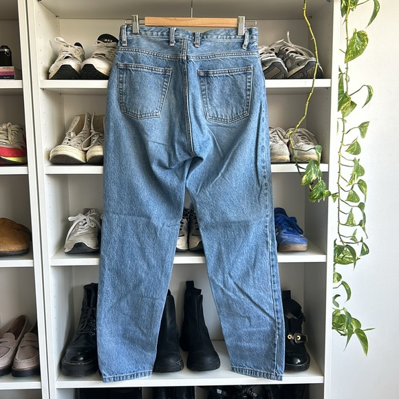 Brandy Melville JGalt medium wash denim jeans - Picture 2 of 4